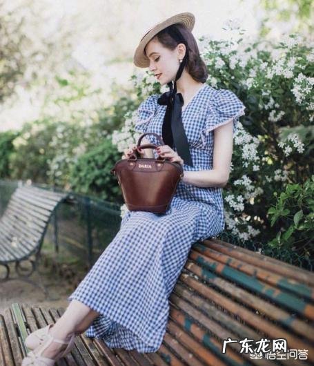 女孩子怎样才能穿出复古风?