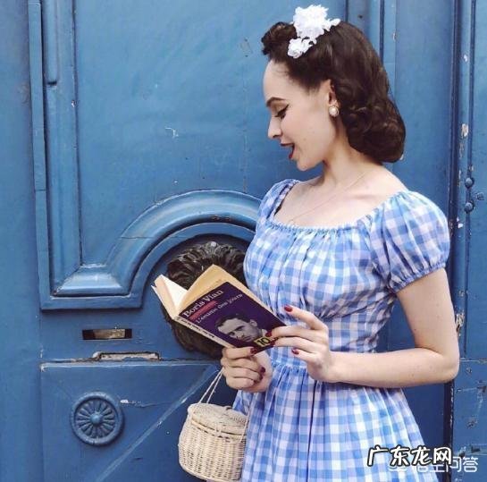 女孩子怎样才能穿出复古风?