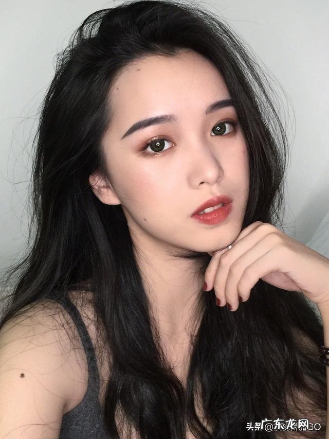 眼睛太大怎么画眼妆?