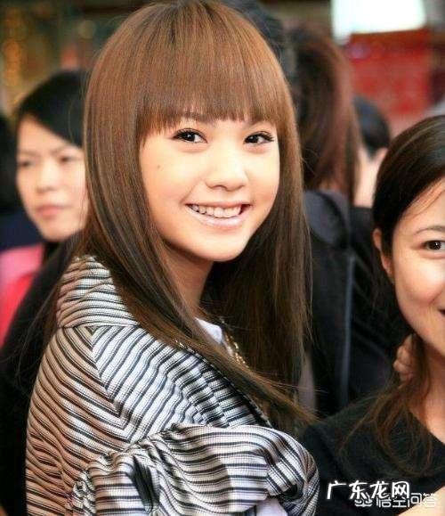 桂纶镁离开刘海少女变大妈,哪些女星是没刘海会死星人?