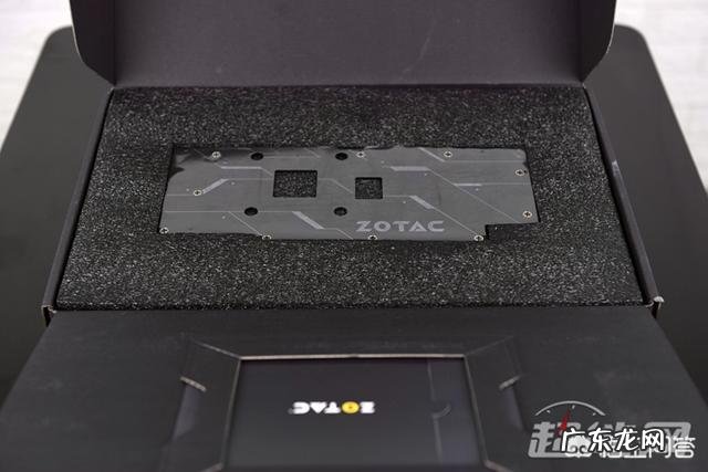 如何评价索泰RTX 2080 Ti PGF OC14显卡?