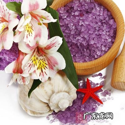 如何才能去除鸡皮肤 怎么去除鸡皮肤