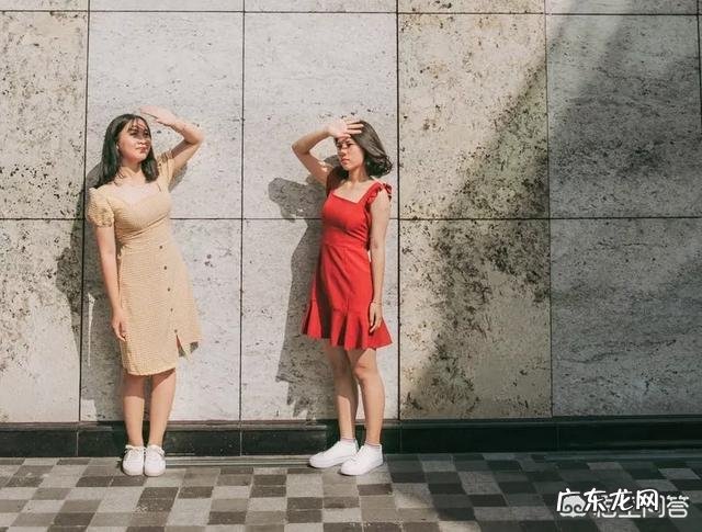 应如何进行眼周护理?