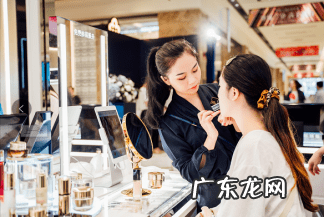 附近哪里有雅诗兰黛专卖店 雅诗兰黛专柜地址