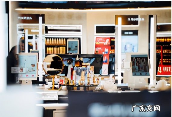 附近哪里有雅诗兰黛专卖店 雅诗兰黛专柜地址