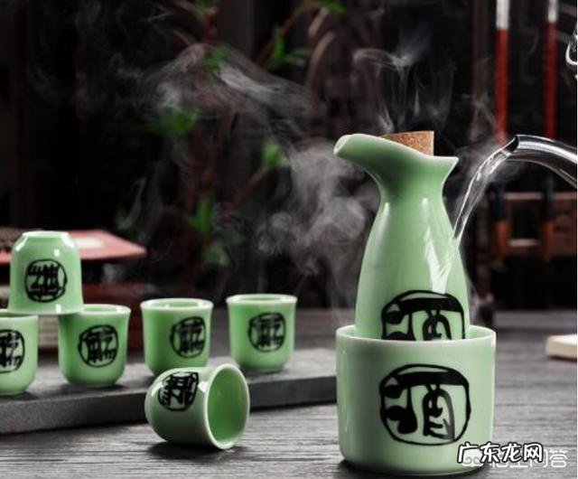 现在人们喝白酒为什么不温酒、烫酒?