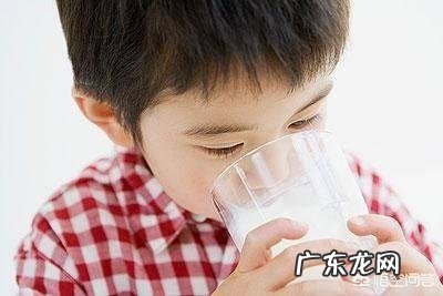 小孩吐怎么办？