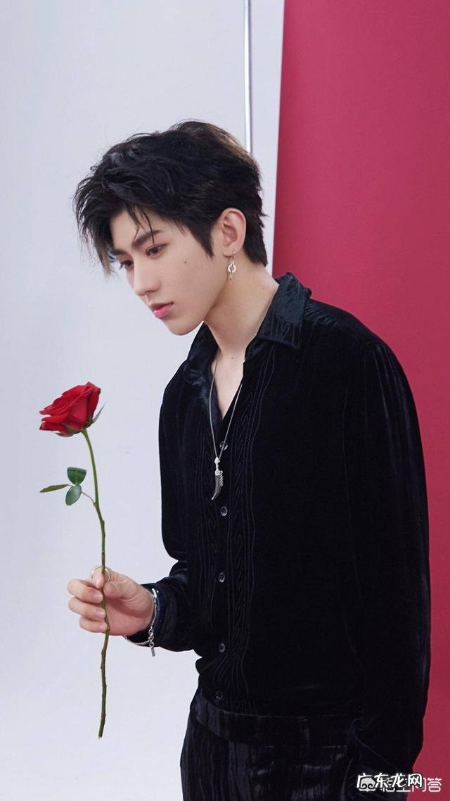 都是顶流,肖战和蔡徐坤的有哪些不同?