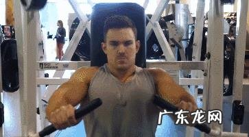 胸肌训练时上胸感觉很弱,有什么好的方法、动作推荐?