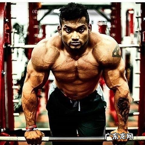 胸肌训练时上胸感觉很弱，有什么好的方法、动作推荐？