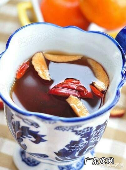 睡前喝一杯红枣枸杞茶有什么好处吗?