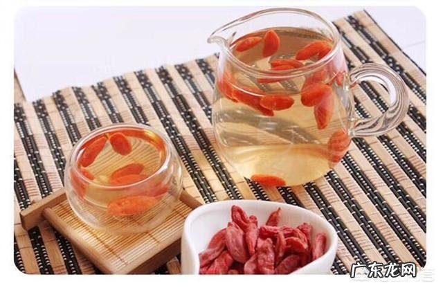 睡前喝一杯红枣枸杞茶有什么好处吗?