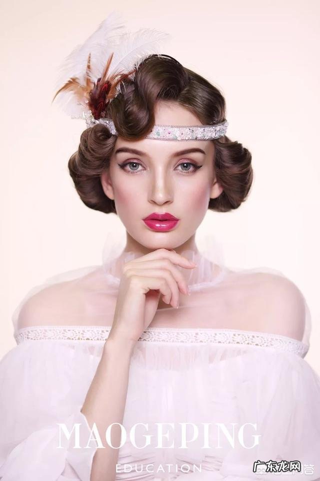 有没有值得推荐的新娘发型和头纱？