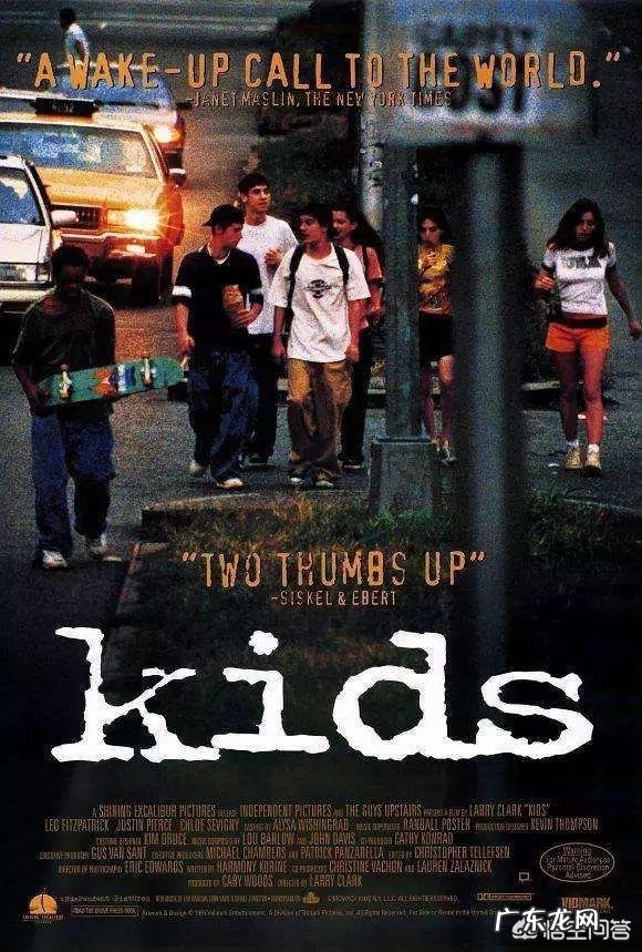 走美黑路线,服装色彩搭配的技巧有哪些?