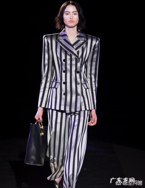 衣服怎么混搭看起来舒服又好看?