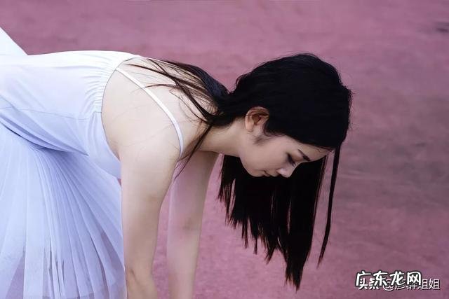 月经两三天就干净和一周才干净,哪个好?月经量多量少如何判断?