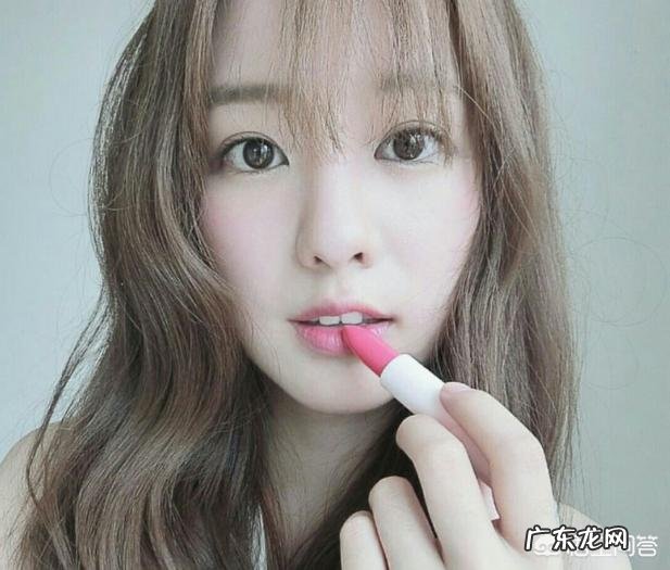 #情人节约会必带#情人节约会时,女生包包里要准备哪些东西?