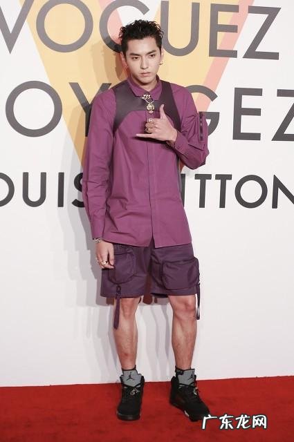 吴亦凡引出娱乐圈惊天大瓜!危险者名单含有多个明星,是真是假?