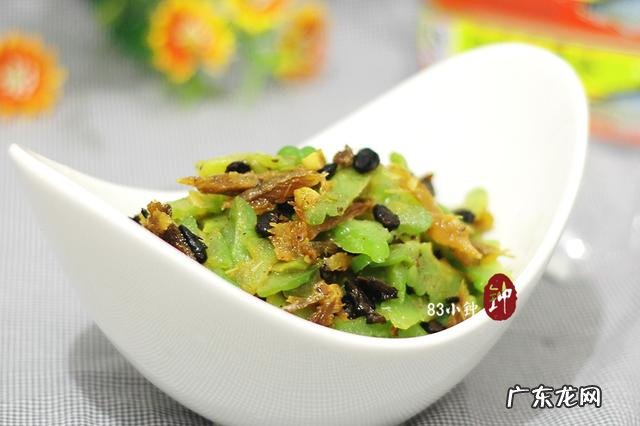 苦瓜怎么做能让讨厌吃苦瓜的人，不那么讨厌？