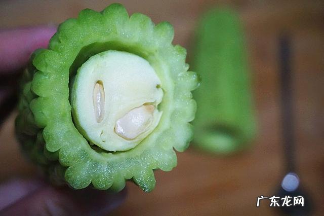 苦瓜怎么做能让讨厌吃苦瓜的人,不那么讨厌?