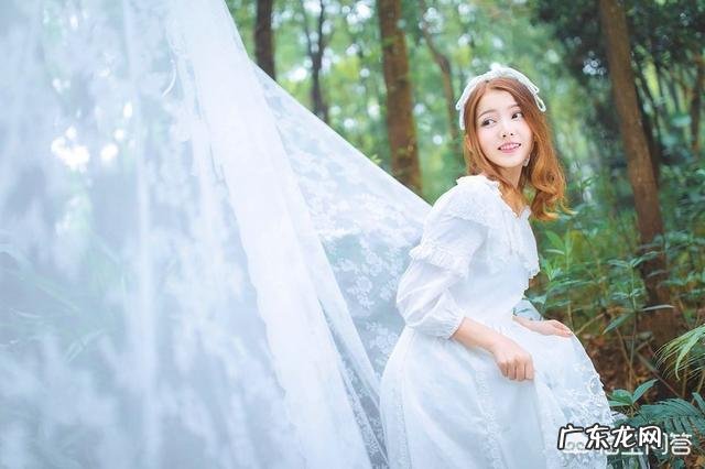 男朋友喝醉后,怀念过世前女友哭了,该怎么办?