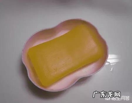 用什么清洗玻璃会更干净?