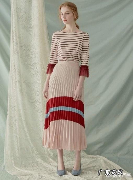 秋天最适合穿什么样的裙子?