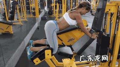 女性如何锻炼臀部肌肉?