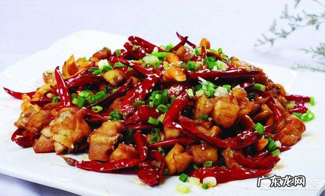 辣子鸡丁怎么做鸡肉才能外酥里嫩？