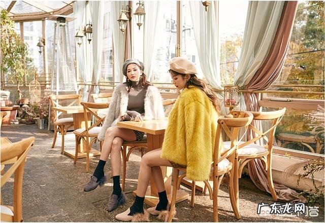 姑娘们冬天衣服一次穿几件比较暖怎么穿?