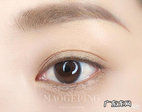 手残党如何轻松画好精致眼妆？