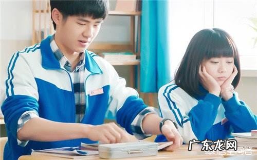 初恋给你的感觉是什么样的呢?