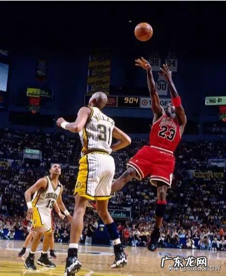 据说乔丹可以吊单杠吊30分钟到一个小时,可能吗?你怎么看?