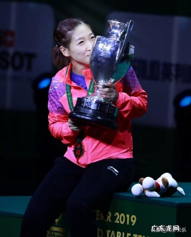 刘诗雯29岁生日，张继科却遭跳水皇后吴敏霞催婚，是怎么回事？