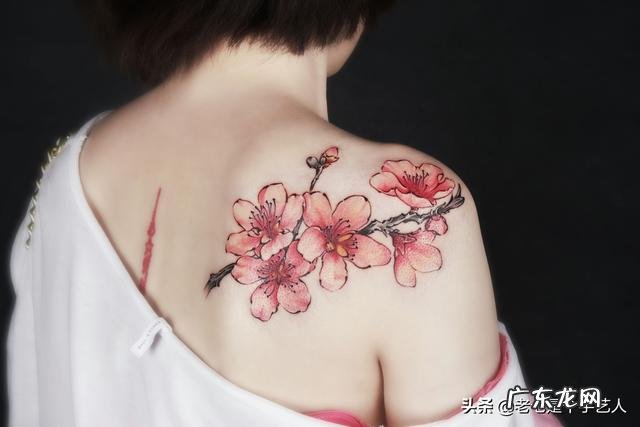 有些纹身的女孩一定是一个有故事的人的吗？你怎么看？