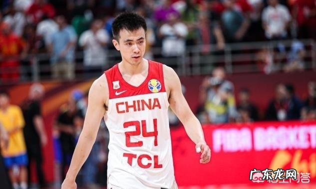 中国队和波兰队的男篮世界杯比赛中,赵继伟在执行关键罚球时居然被嘘,这是为什么?