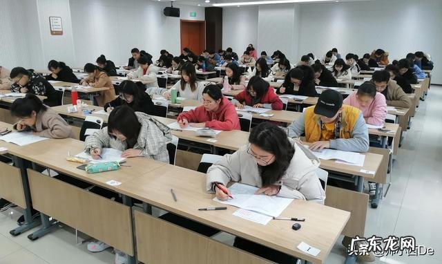 文科 离高考只有80多天,最近的一次考试中总分也只有450多分,在这么短的时间内怎样迅速提高总分?