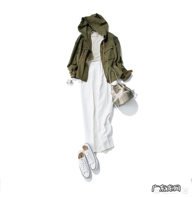 白色裤子很适合春夏季节,有哪些日常搭配实用又时尚?