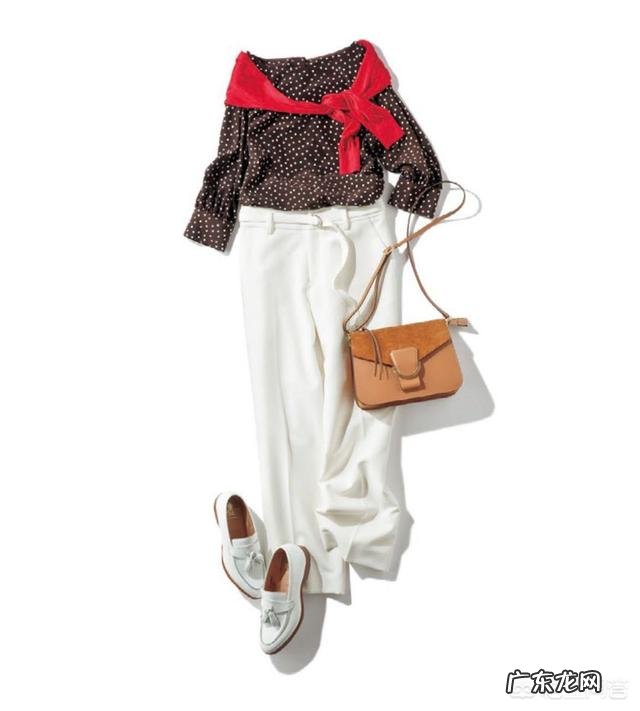 白色裤子很适合春夏季节,有哪些日常搭配实用又时尚?