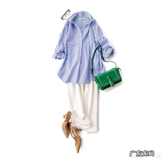 白色裤子很适合春夏季节,有哪些日常搭配实用又时尚?