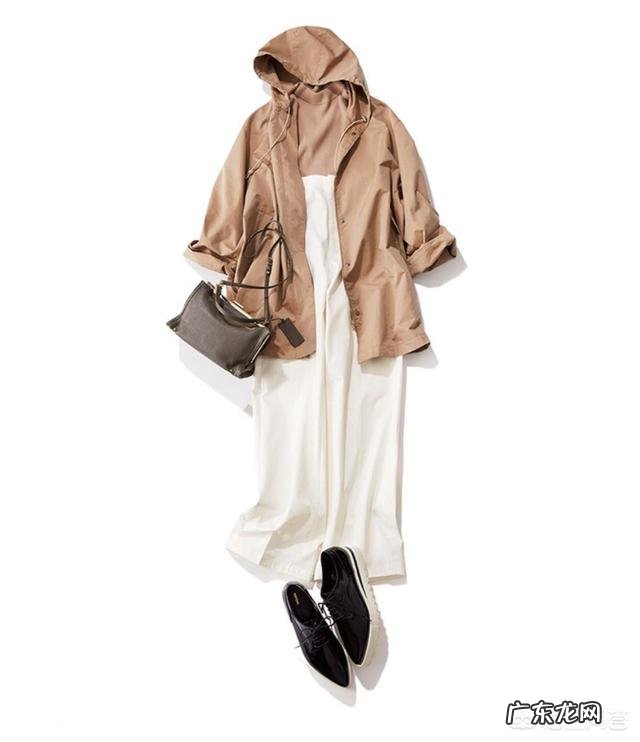 白色裤子很适合春夏季节,有哪些日常搭配实用又时尚?