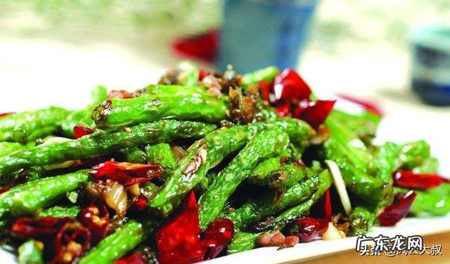干煸豆角怎么保持翠绿的颜色?怎么做入味好吃?