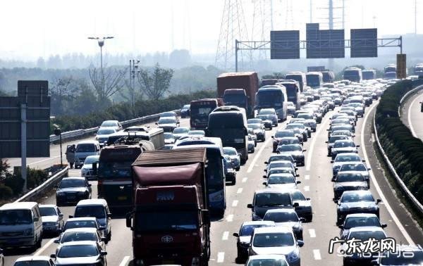 五一四天假期将至,明知景区人山人海,你还会去旅游吗?