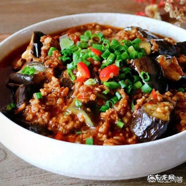 吴京电影里肉末茄子的做法是怎样的？好吃吗？