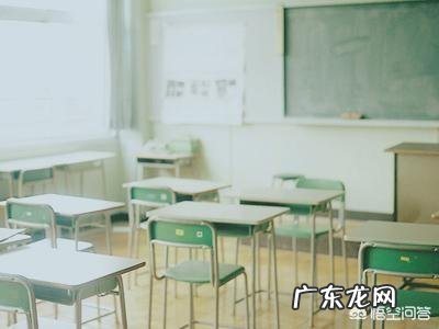 如何看待福建13名高考学霸联手办“暑期精品课程班”被叫停?