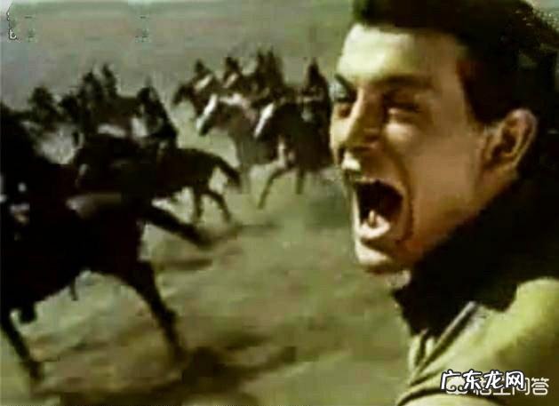 二战期间的苏联红军擅长“乌拉”冲锋，这种战术会不会造成很大伤亡有什么可取之处？