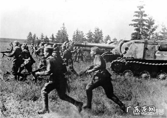 二战期间的苏联红军擅长“乌拉”冲锋,这种战术会不会造成很大伤亡有什么可取之处?