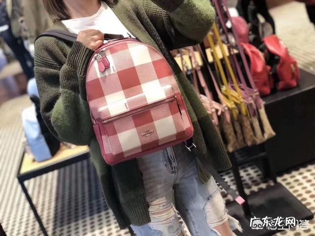 性价比高的双肩包有哪些?