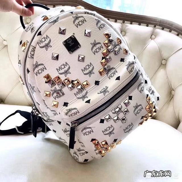 性价比高的双肩包有哪些?