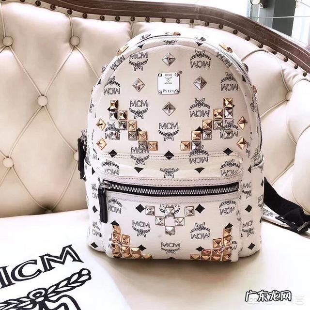 性价比高的双肩包有哪些?